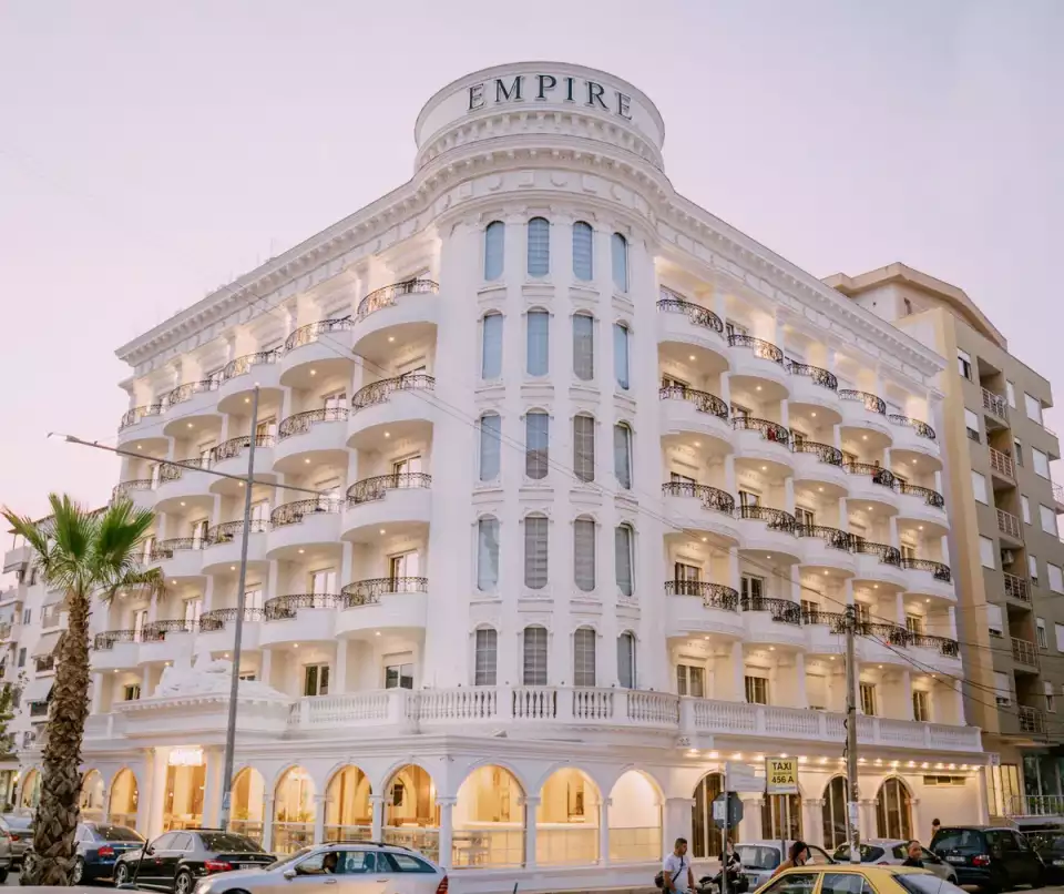 Empire Hotel