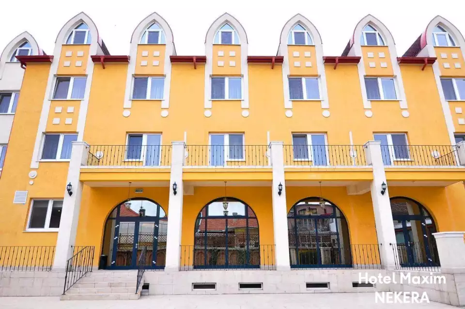 Hotel Maxim