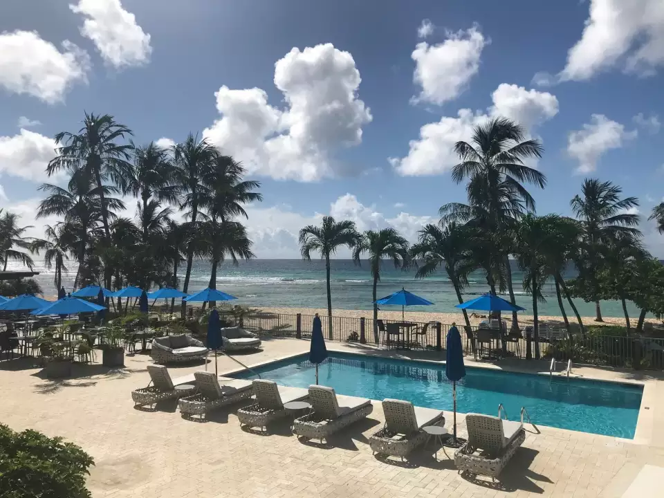 Coconut Court Beach Hotel