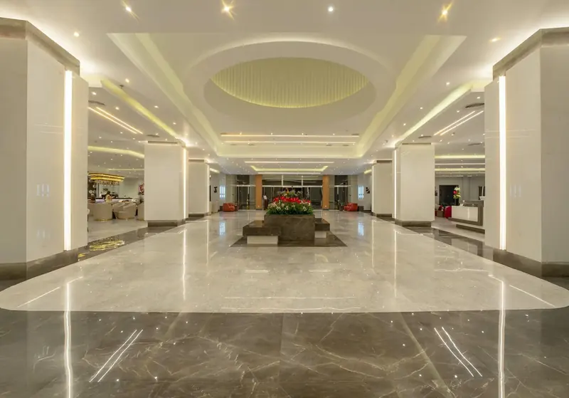 Parrotel Beach Resort