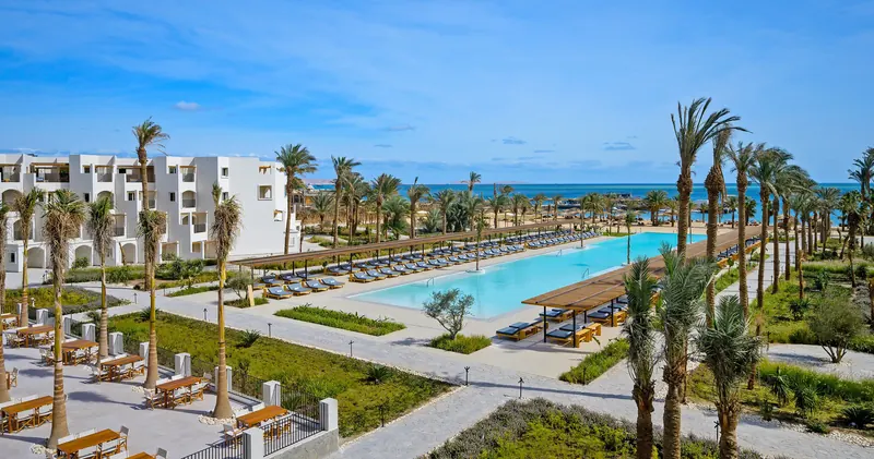 Serry Beach Resort