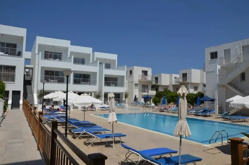 Theo Sunset Bay Holiday Village, Pafos: zdjęcie 2 z 10
