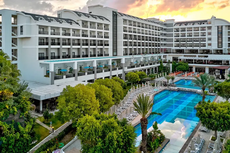 Seaden Valentine Resort & Spa