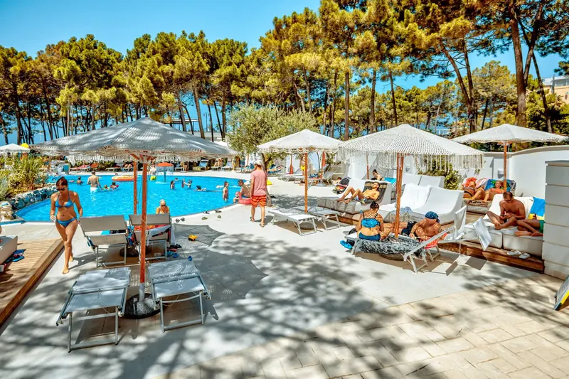 Diamma Resort