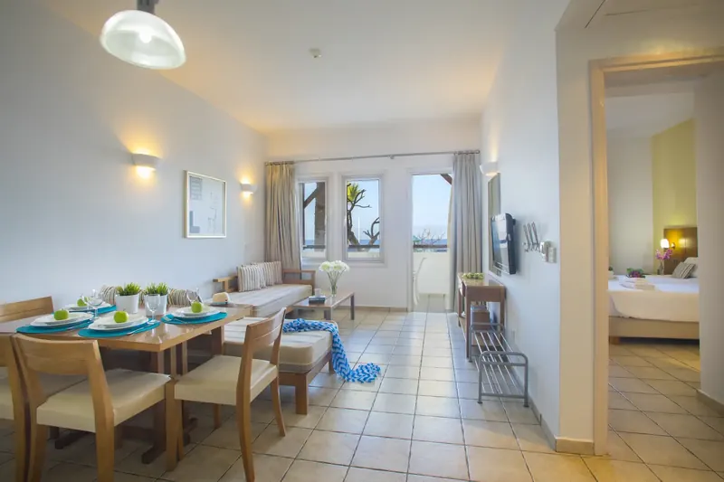 Louis Althea Beach, Ayia Napa: zdjęcie 6 z 10