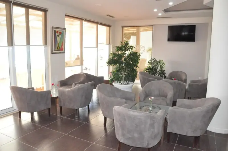Coral Hotel & Resort, Riwiera Albańska: zdjęcie 9 z 10