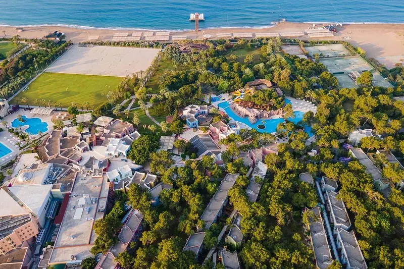 Blue Waters Club, Side: zdjęcie 3 z 10