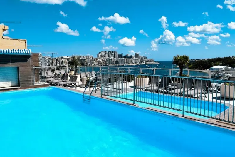 ST Azur