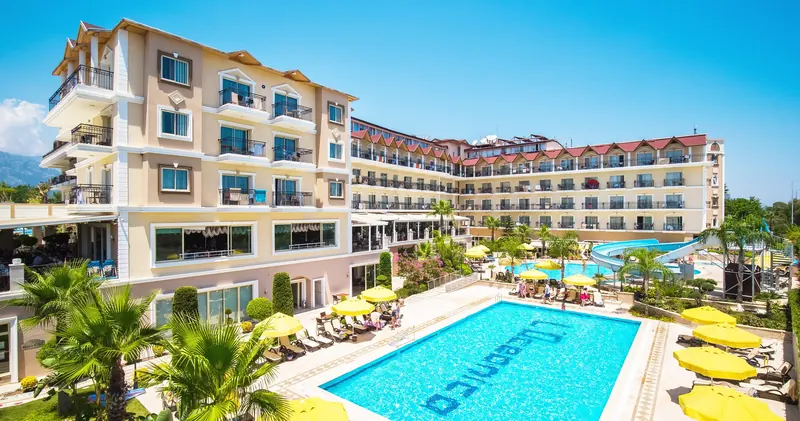 L' Oceanica Beach Resort