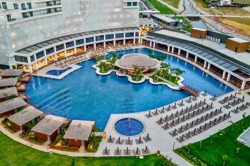 Grand Sapphire Resort