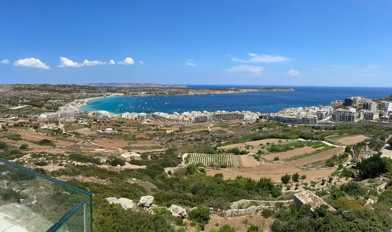 VIU 57, Wyspa Malta, Malta