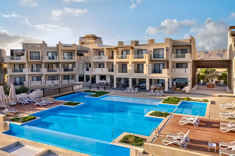 Creek Hotel and Residences