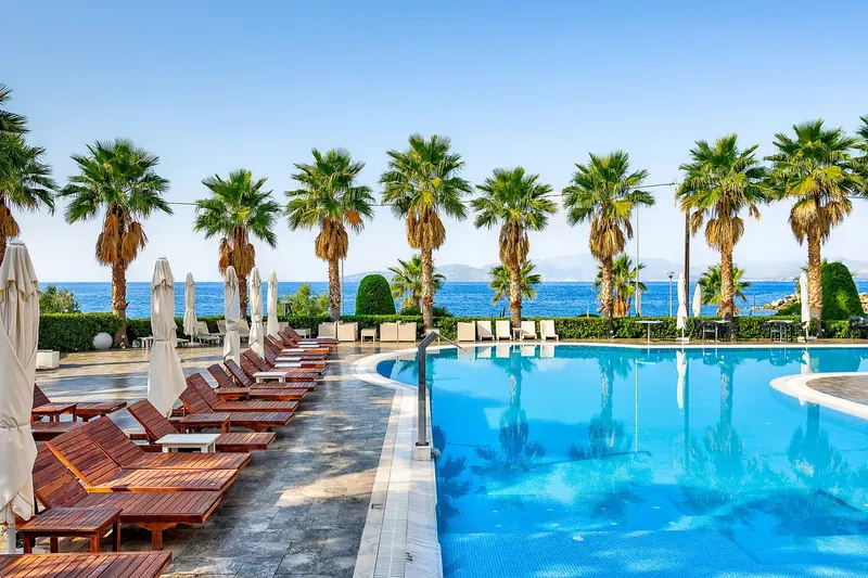 Valis Resort