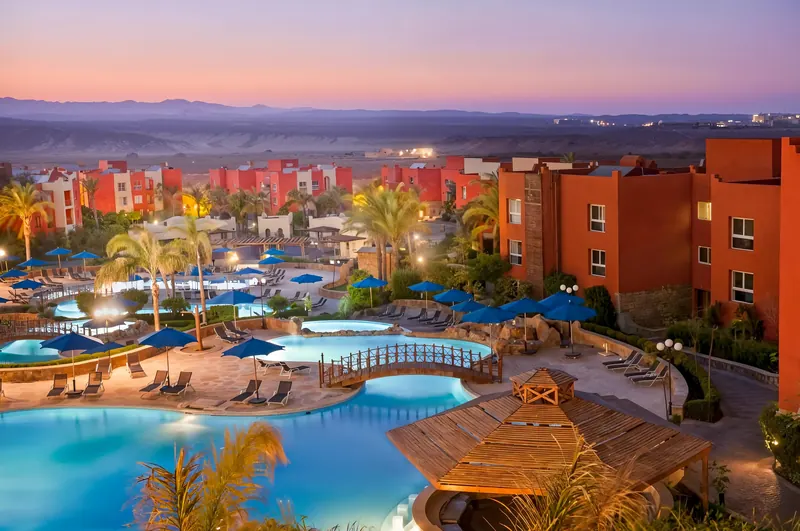Cardina Resort by Sunrise