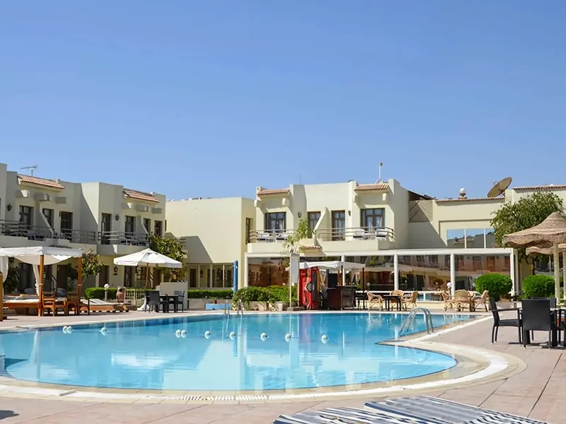 Cataract Layalina & Resort