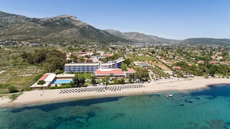 Golden Coast, Attyka: zdjęcie 2 z 10