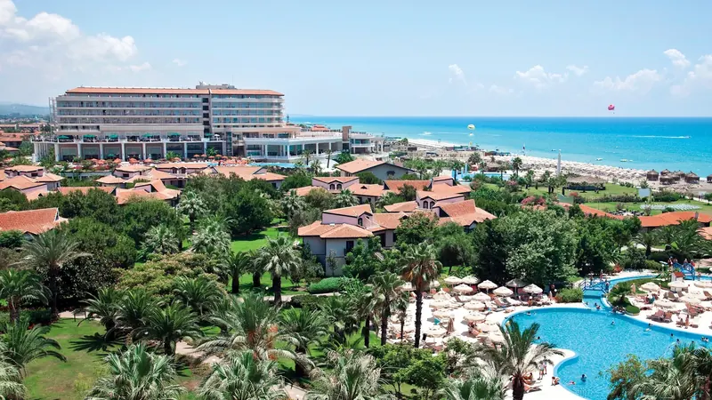 Starlight Resort & Convention Center