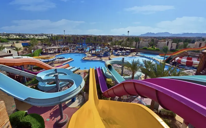 Edge By Rotana Sea Beach