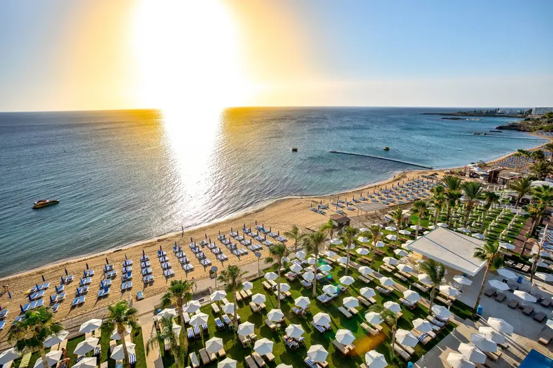 Constantinos The Great Beach, Ayia Napa: zdjęcie 7 z 10