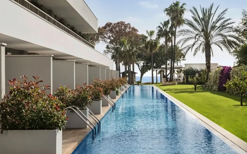 Acanthus & Cennet Barut Collection, Side: zdjęcie 10 z 10
