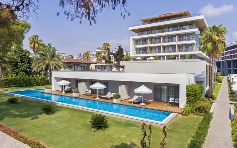 Acanthus & Cennet Barut Collection, Side: zdjęcie 3 z 10