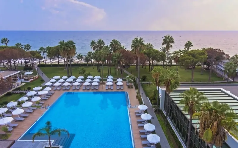 Acanthus & Cennet Barut Collection, Side: zdjęcie 5 z 10