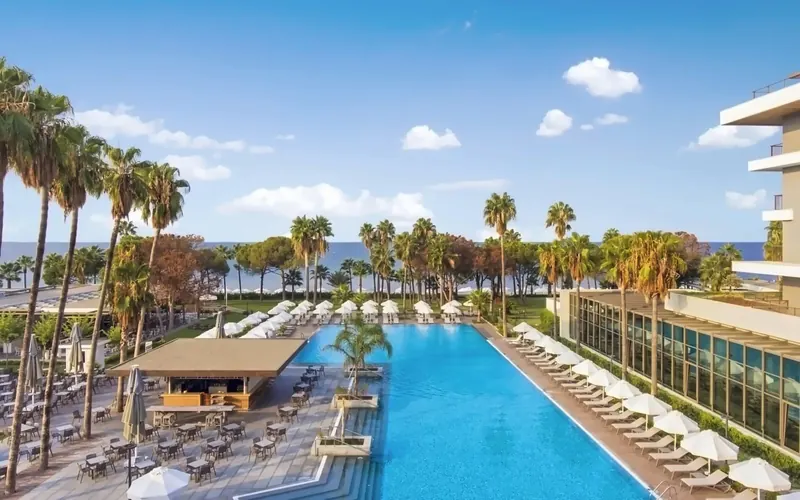 Acanthus & Cennet Barut Collection, Side: zdjęcie 6 z 10