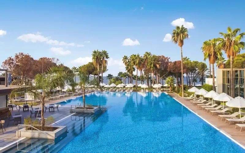 Acanthus & Cennet Barut Collection, Side: zdjęcie 7 z 10