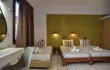 IRAKLIS APARTMENTS/13