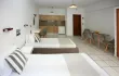IRAKLIS APARTMENTS/19